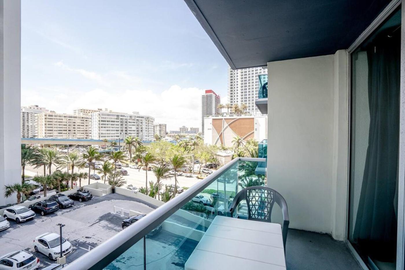 הוליווד Sian Private Apartments מראה חיצוני תמונה