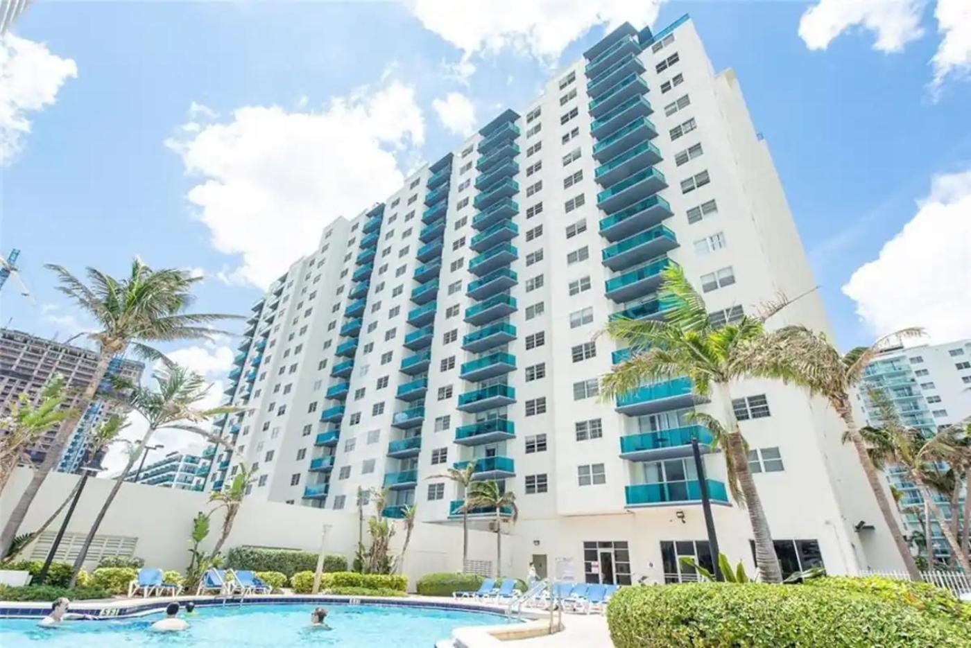 הוליווד Sian Private Apartments מראה חיצוני תמונה